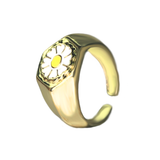 Signet White Daisy Ring - Gold